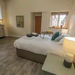 Holiday home Shippon